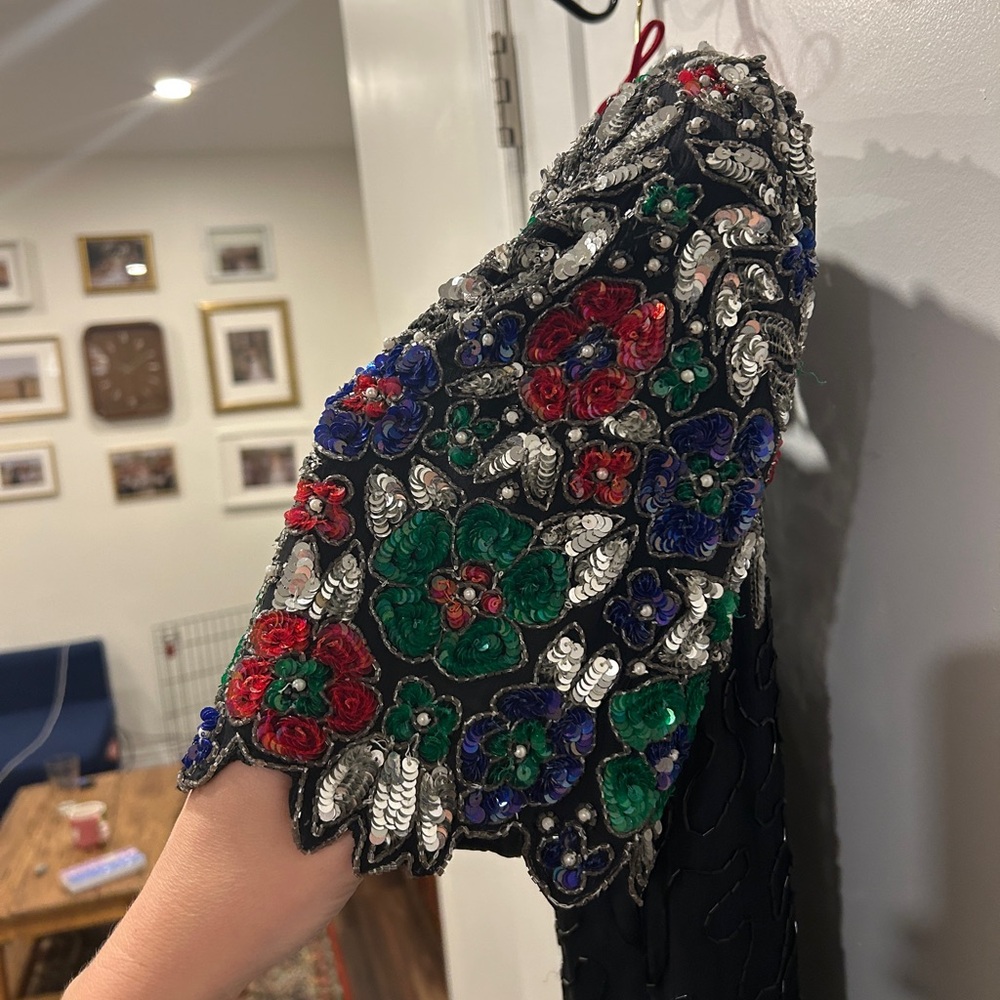 Vintage Elegant Black Silk Dress with Colourful floral beading - Picture 6 of 17